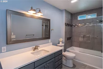 127 Deaton Ct, Canyonville, OR 97417 - Photo 17