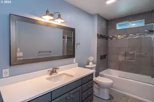 127 Deaton Ct, Canyonville, OR 97417 - Photo 17