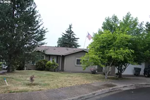 952 N Adams St, Lafayette, OR 97127 - Photo 37