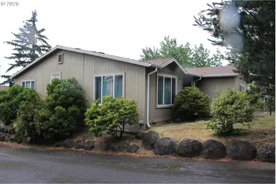 952 N Adams St, Lafayette, OR 97127 - Photo 3
