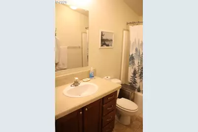 952 N Adams St, Lafayette, OR 97127 - Photo 23