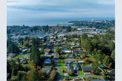 16281 Chapman Ln, Brookings, OR 97415 - Photo 43