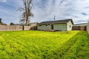 432 40th St, Springfield, OR 97478 - Photo 19