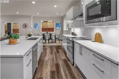 16733 SE Shimmering Leaf St, Happy Valley, OR 97086 - Photo 15