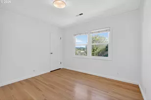 3270 SW Vista Dr, Portland, OR 97225 - Photo 27