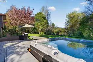 3270 SW Vista Dr, Portland, OR 97225 - Photo 41