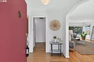 3270 SW Vista Dr, Portland, OR 97225 - Photo 3
