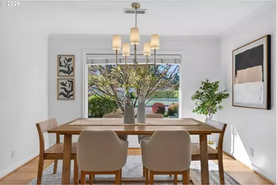 3270 SW Vista Dr, Portland, OR 97225 - Photo 11