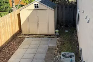 14545 SE Center St, Portland, OR 97236 - Photo 21