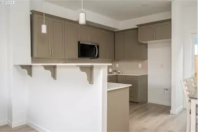 8353 N Newman St, Portland, OR 97203 - Photo 15