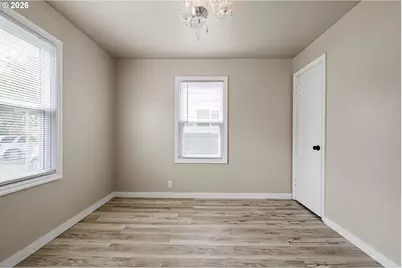 956 1st St, Springfield, OR 97477 - Photo 27