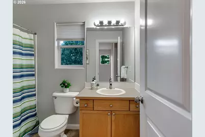 5205 NE Simpson St, Portland, OR 97218 - Photo 23