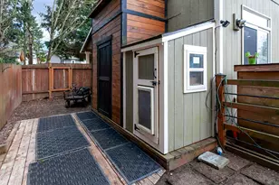 5205 NE Simpson St, Portland, OR 97218 - Photo 37