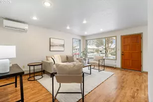 756 NE Fields Ave, White Salmon, WA 98672 - Photo 11