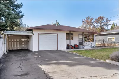 756 NE Fields Ave, White Salmon, WA 98672 - Photo 9