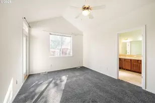 39784 Syblon Ln, Sandy, OR 97055 - Photo 15