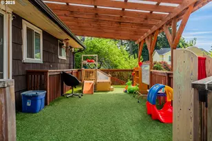 14124 SE Mill St, Portland, OR 97233 - Photo 29