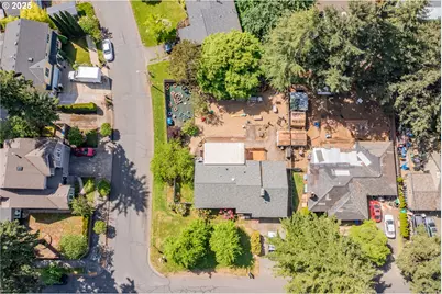 14124 SE Mill St, Portland, OR 97233 - Photo 43