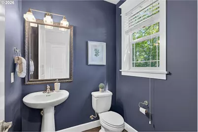 15185 SW Summerview Dr, Tigard, OR 97224 - Photo 13