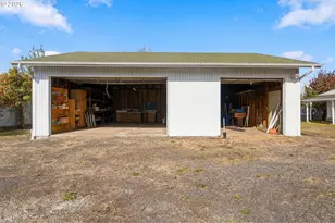1424 T St, Springfield, OR 97477 - Photo 37