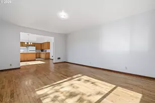 1424 T St, Springfield, OR 97477 - Photo 7