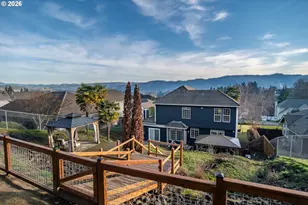 2290 NW Witherspoon Ave, Roseburg, OR 97471 - Photo 41