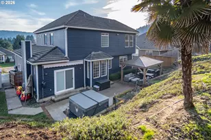 2290 NW Witherspoon Ave, Roseburg, OR 97471 - Photo 37