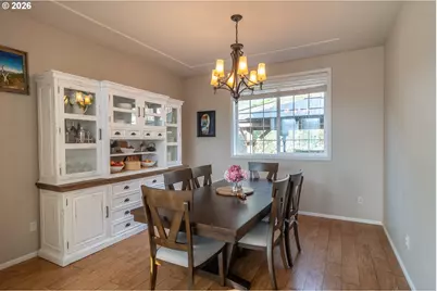 2290 NW Witherspoon Ave, Roseburg, OR 97471 - Photo 7