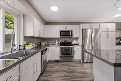 14825 SW 106th Ave, Portland, OR 97224 - Photo 7