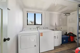 31149 Camas Swale Rd, Creswell, OR 97426 - Photo 19