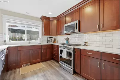 16130 NW Ramona Dr, Beaverton, OR 97006 - Photo 19