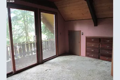 71250 Northshore Dr, Birkenfeld, OR 97016 - Photo 11