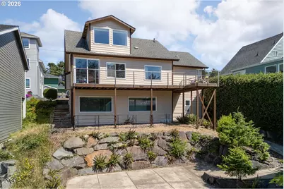 860 SW 10th St, Lincoln City, OR 97367 - Photo 1