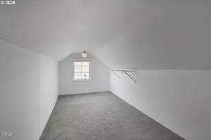860 SW 10th St, Lincoln City, OR 97367 - Photo 21