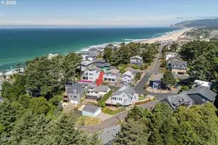860 SW 10th St, Lincoln City, OR 97367 - Photo 41
