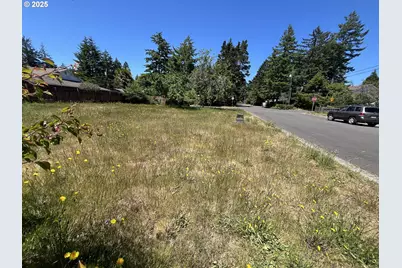 Tamarack, Florence, OR 97439 - Photo 3