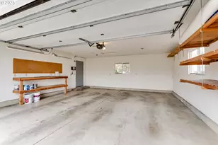 5320 Burke St, Eugene, OR 97402 - Photo 27