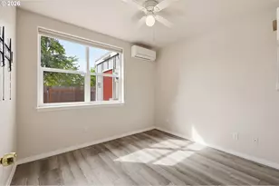 28 Lawrence St, Eugene, OR 97401 - Photo 17