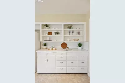 8524 N Saint Johns Ave, Portland, OR 97203 - Photo 13