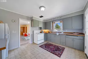 301 Alameda Ave, Astoria, OR 97103 - Photo 7