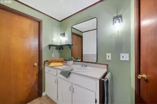 301 Alameda Ave, Astoria, OR 97103 - Photo 11