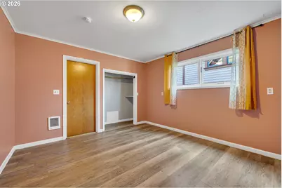 301 Alameda Ave, Astoria, OR 97103 - Photo 13
