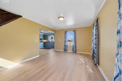 301 Alameda Ave, Astoria, OR 97103 - Photo 15