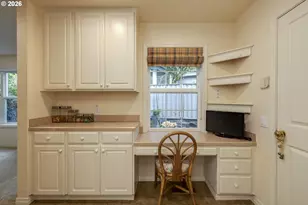 15786 NW Clubhouse Dr, Portland, OR 97229 - Photo 9