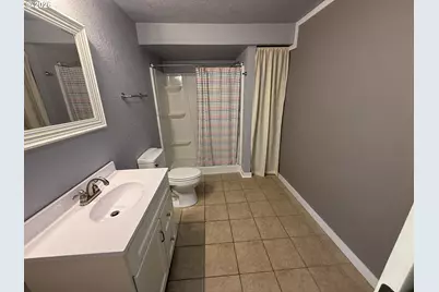 197 N 13th St, Lakeside, OR 97449 - Photo 13