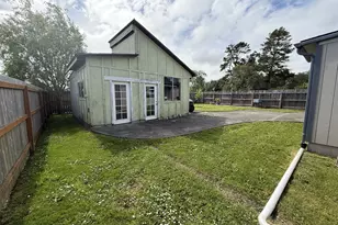 197 N 13th St, Lakeside, OR 97449 - Photo 21