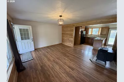 197 N 13th St, Lakeside, OR 97449 - Photo 3