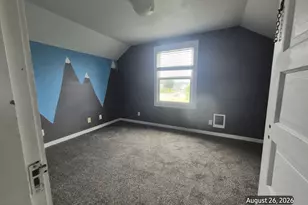 1902 10th St, Tillamook, OR 97141 - Photo 5