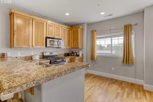 18465 SW Stepping Stone Dr, Beaverton, OR 97003 - Photo 11