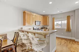 18465 SW Stepping Stone Dr, Beaverton, OR 97003 - Photo 15